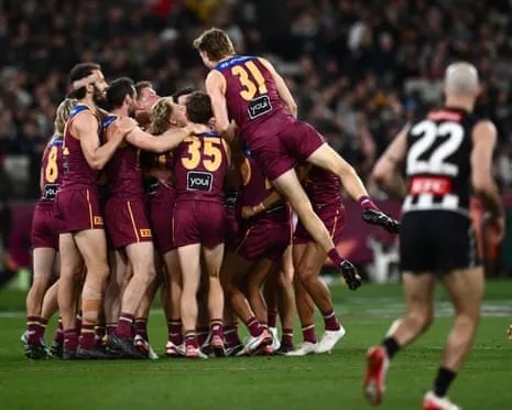 The Lions Overpower Collingwood to Earn Championship Showdown Against The Cats